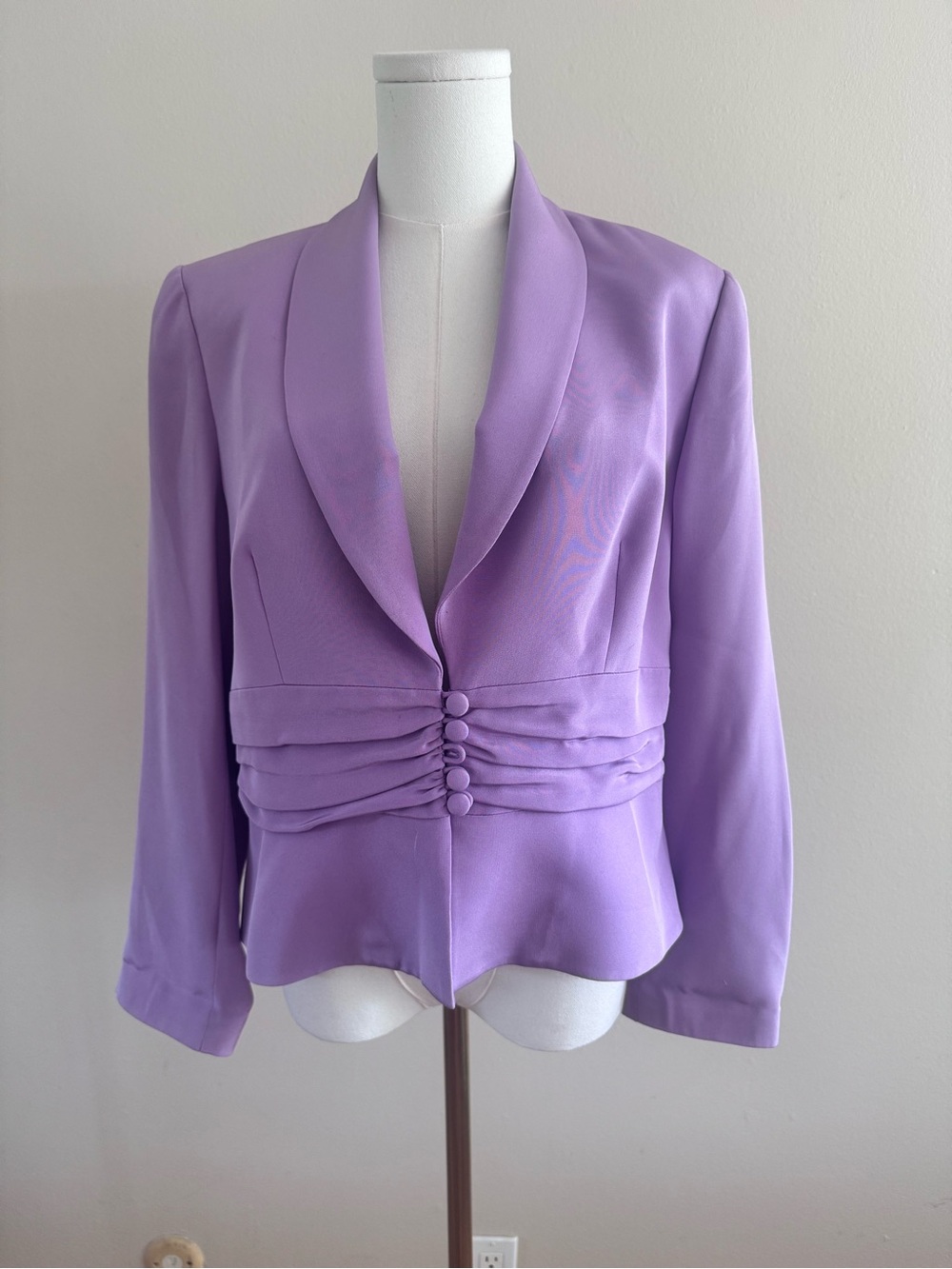 Vintage Y2K Bloomingdale’s Lavender 100% Silk Ruched Blazer 14P